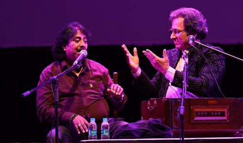 Talat Aziz celebrated his four-decades long musical journey at The Royal Opera House